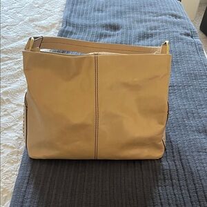 HOBO Seneca Tan Leather Shoulder Bag excellent condition
